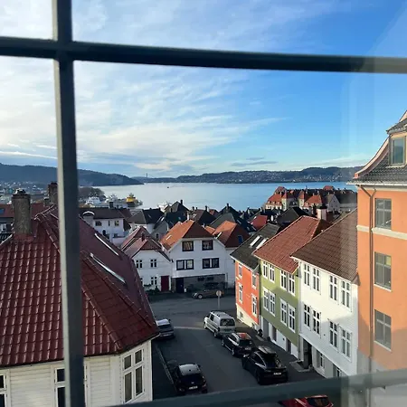 And In Sandviken With Sea View *