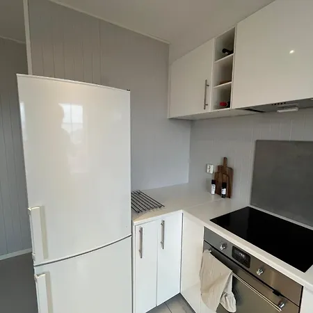 Apartment And In Sandviken With Sea View *
