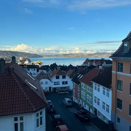 And In Sandviken With Sea View * Μπέργκεν